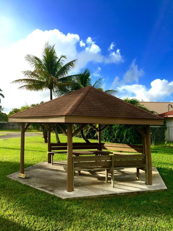 Coral Roc Motel Florida City Exterior photo